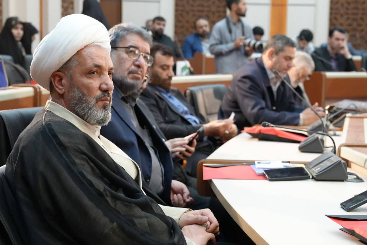 رونمایی از کتاب «ارتباط انسان – جهان»_ دانشگاه جامع انقلاب اسلامی